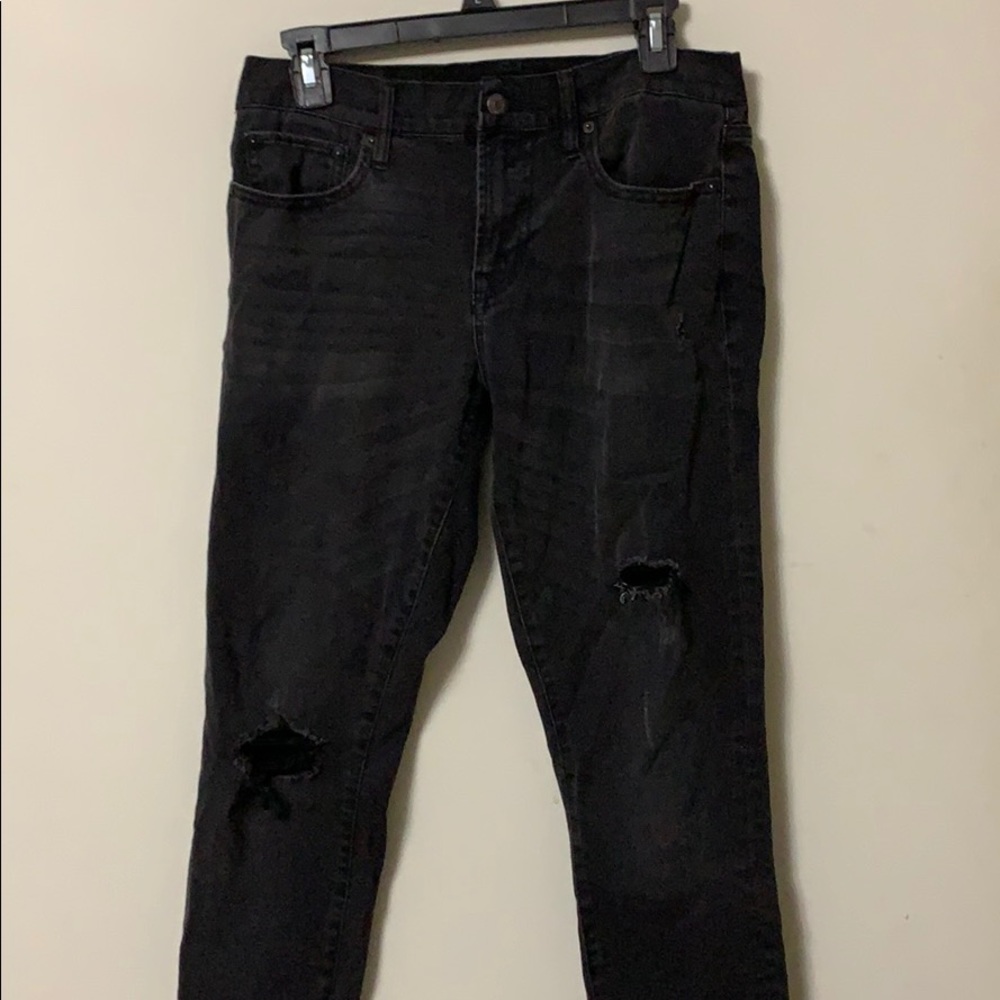 Men’s black skinny jeans